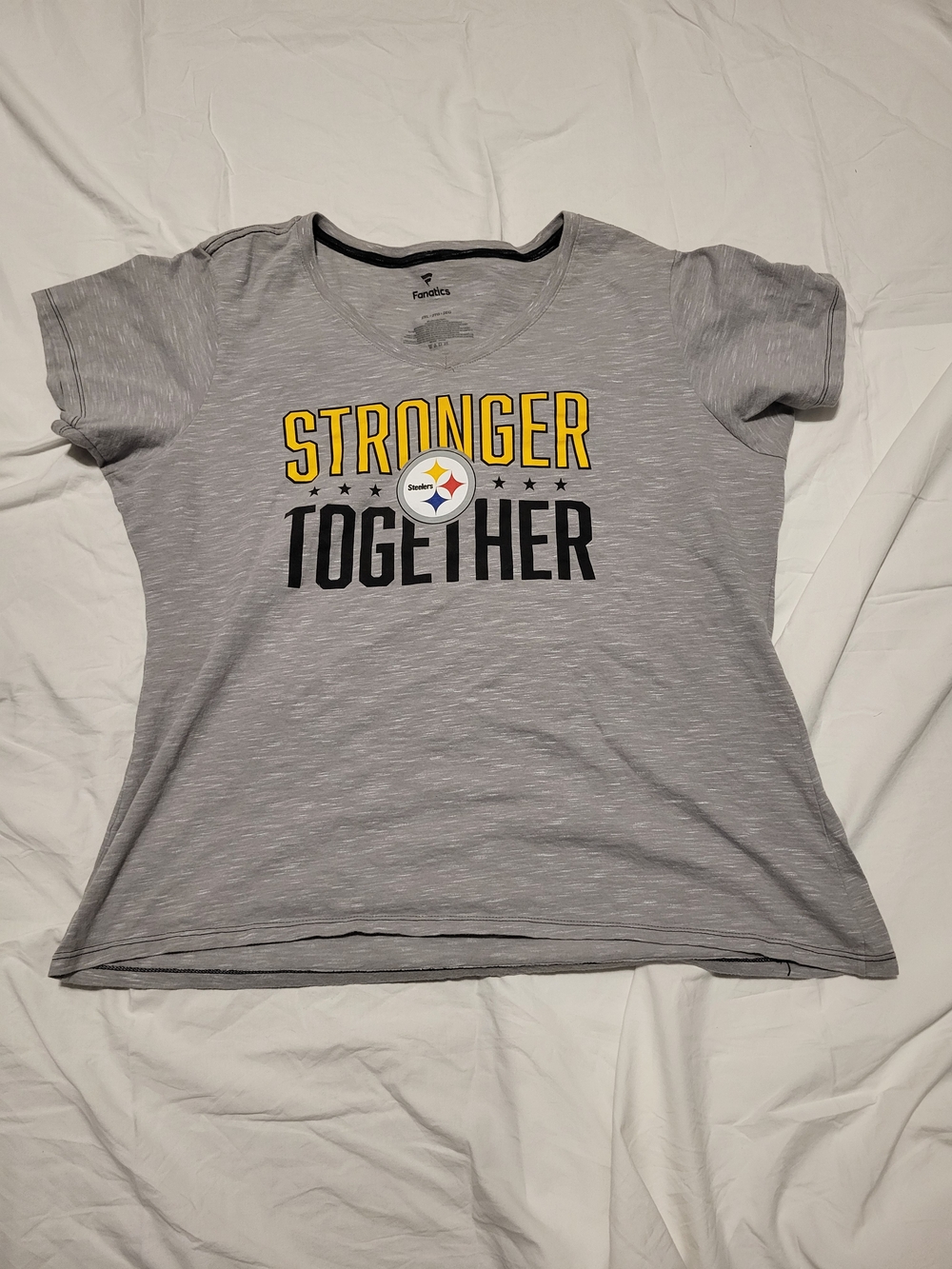 Fanatics Pittsburgh Steelers Women's "Stronger Together" V-Neck T-Shirt Gray 2XL